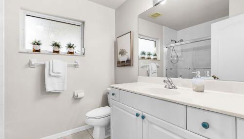 Lazy days and lake views. Beautiful Naples pool home - Foto 5, Shower