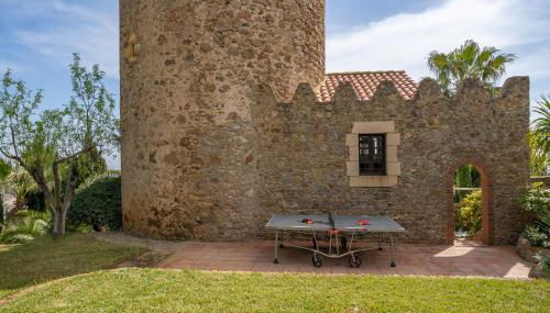 Castillo Can Xirau Piscina Privada Vistas Mar Aire Acondicionado - Foto 5, Garden