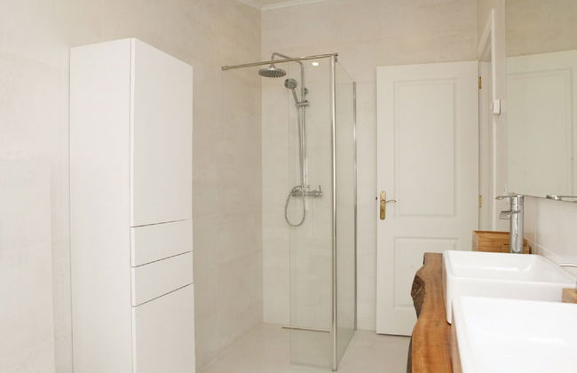 Cushy Apartment with garden in Estoril - Photo 31