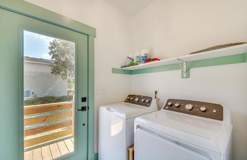 1 Mi to Dtwn Manteo Dog-Friendly Home with Deck - Foto 18