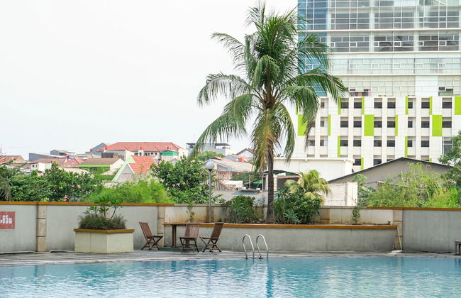 Homey and Cozy Living Studio at Margonda Residence 2 Apartment - Photo 13