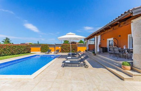 2 Bedroom Stunning Home In Skatari - Foto 12