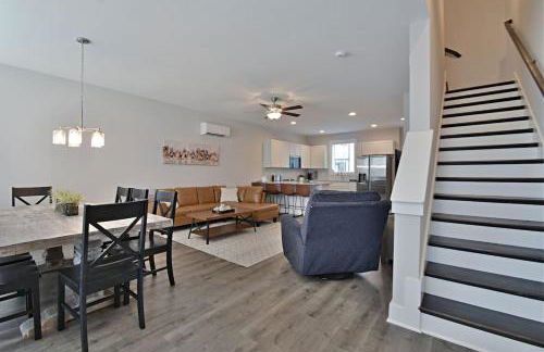 Rooftop Balcony with River View in SoKnox - Foto 1