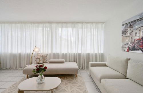 Beautiful Spacious 5 Room Apt in City Center that Sleeps 10 - Foto 11