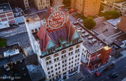 NEW " Fall Season " cozy 2 bed flat with open concept - Foto 21