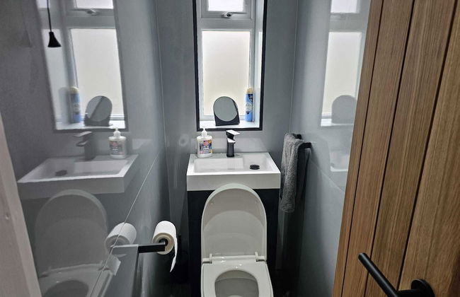 3-beds, Sleeps 6 Walking Distance to Castle & Town - Foto 13