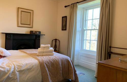 The Front Wing - Pen y Graig farmhouse, Church Bay, sea views near beach No Pets - Foto 6