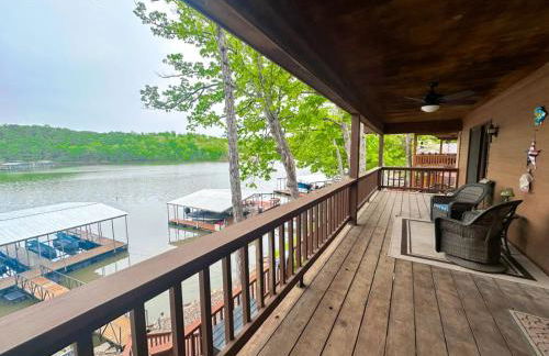 Lakefront Home 4Bed3BathDockFirepitGrill-12PP - Foto 53