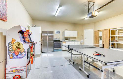 Outdoor Oasis and Hot Tub! Spacious Clovis Home - Foto 35