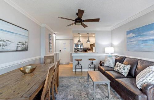 Oceanfront Condo, Heated Pool, Fitness Center - Photo 2