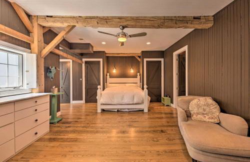 Luxe Barndominium with Home Gym, Theater, and More! - Foto 12