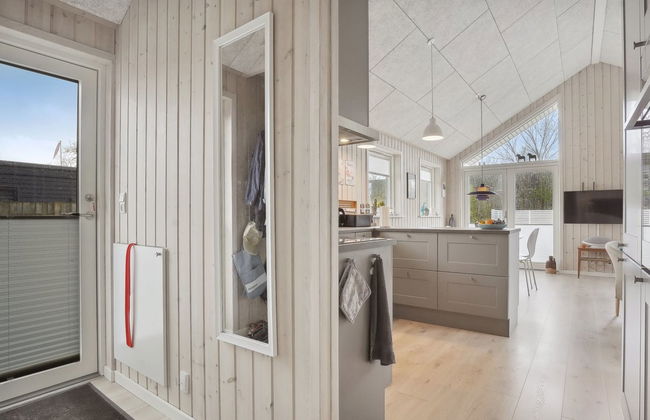 "Gunholm" - 150m from the sea - Foto 19