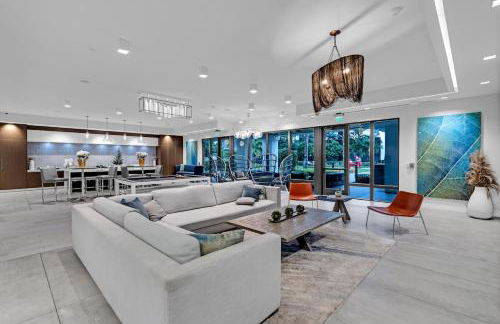 Tranquil 1 Bed Escape in Doral With Free Parking - Foto 43