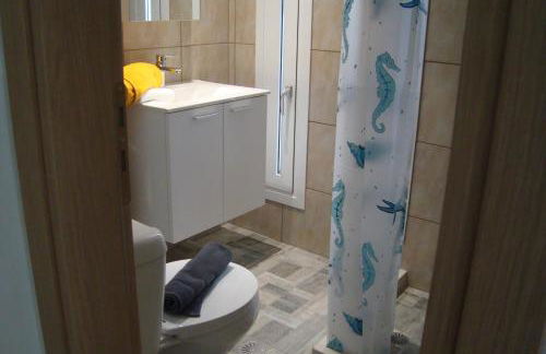 “Theeporto” Maisonette with pool - Photo 46