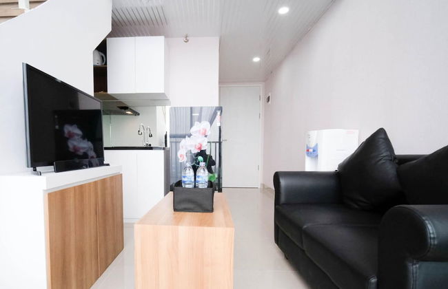 Comfy Studio Loft Connected To Mall At Icon Gresik Apartment - Foto 1