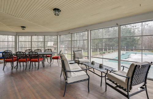 Monterey Home with Hot Tub, Pool and Game Room! - Foto 10