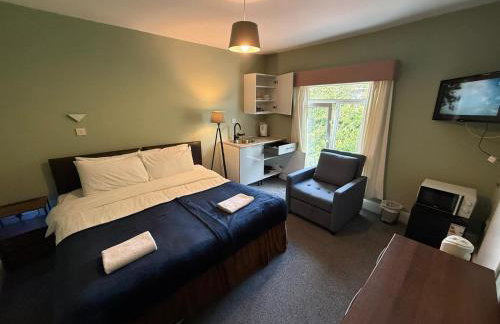 Southsea 2nd Floor Studio Apartment, Free Private Parking - Foto 11