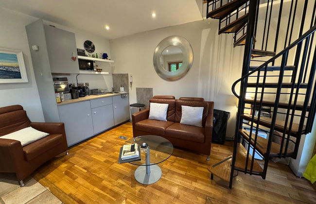 The Lodge - Photo 17