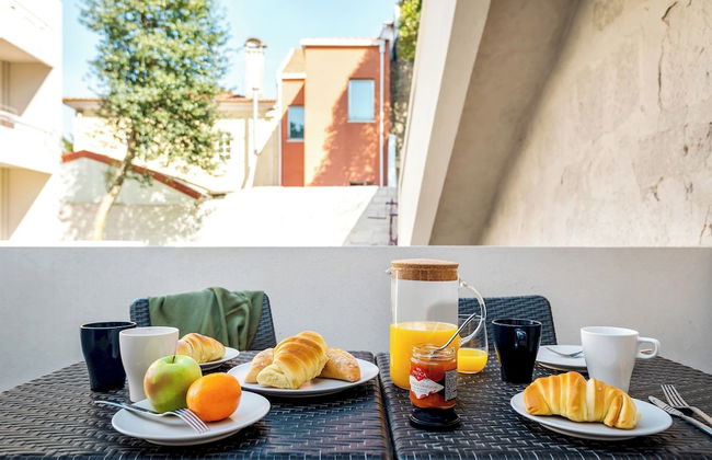 Acm002 Gallery 92 · Modern Garden House - Photo 6