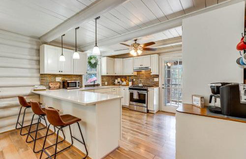 Dog-Friendly Hiawassee Cabin Near Lake and Hiking - Foto 9