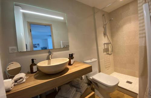 Studio 30 M2 Hyper centre, Neuf, Parking Gratuit, 3 Étoiles - Foto 4