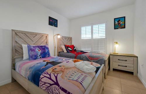 Spacious Condo W/ Pool,Gym near Disney & Seaworld - Foto 36