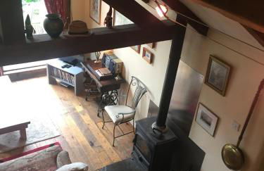 Little Pentre Barn with cozy logburner - Foto 63