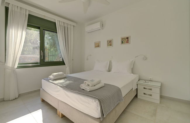 Ouzo Stone House 2, with private pool - Foto 8