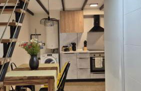 Valencia Ciudad Bajo Diseño Industrial hasta 6, wifi gratis - Foto 48