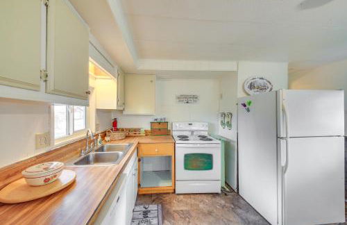 Charming Old Farmhouse in Libby Pets Welcome! - Foto 9