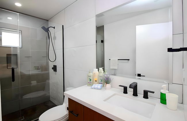 Los Angeles 3BR Villa Suites-FreeParking - Foto 15