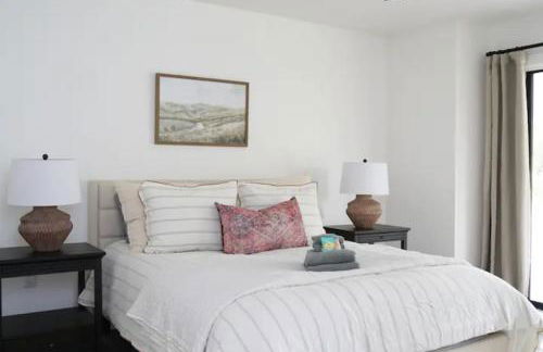 Remodeled 4BR Pool Home/IMG Golf View/Near Beaches - Photo 14