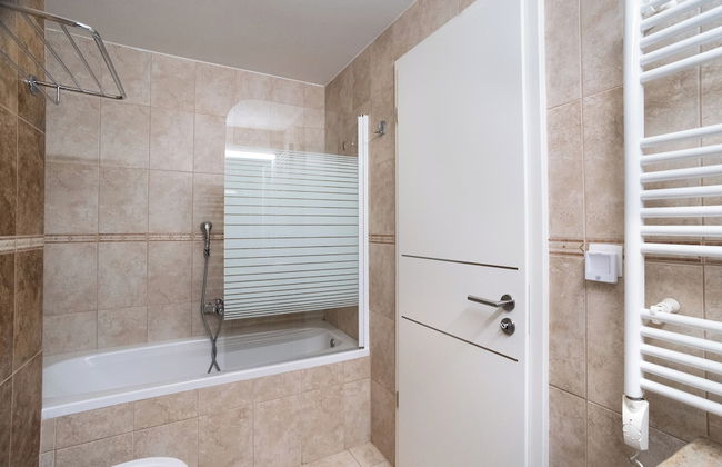 Marina Apartment Ammonite - Photo 19