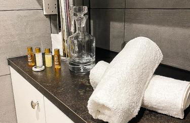 Modern Luxury Serviced Duplex Apartments by REPOSE- 150 Metro Court, WEST BROMWICH - Foto 32