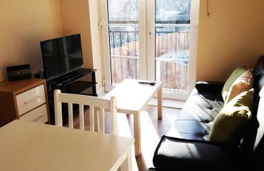 YBC Court, Aldershot - Foto 32