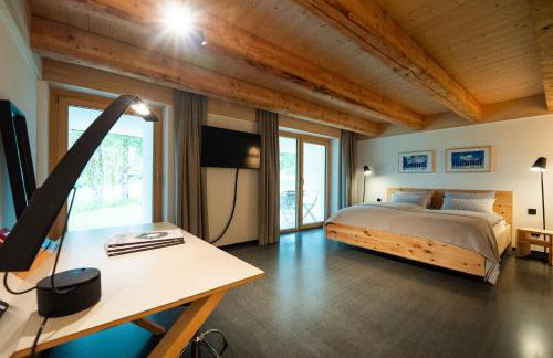 HEIMATEL - A Huesle - Foto 3