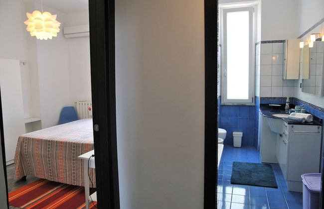 Air-conditioned Apartment in the Center of Formia 400 Meters From the Station - Photo 3