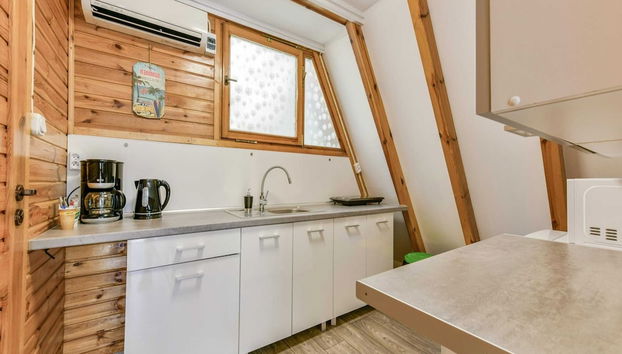 Wooden House in Kolobrzeg Near Sandy Beach - Foto 3, Cocina privada