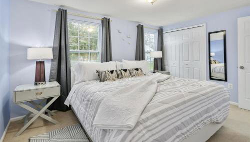 Modern, Office, Fast WiFi, 40 Mins to DC - Foto 4