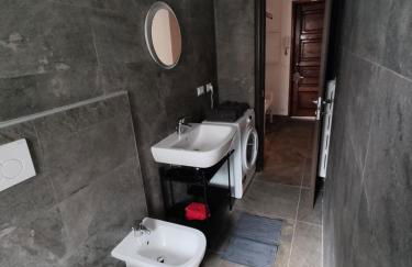 Bell'appartamento in Cit Turin, Interamente ristrutturato - Foto 19