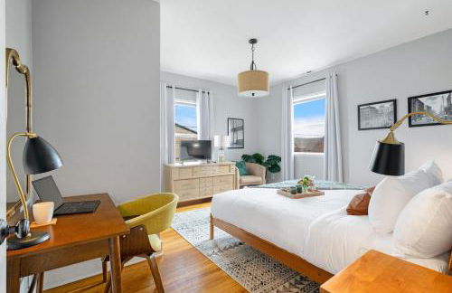 King Bed, Near DT and Best Restaurants, Pets OK! - Foto 6