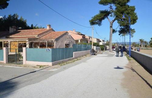 Superbe villa contemporaine PIED DANS L'EAU - Foto 16