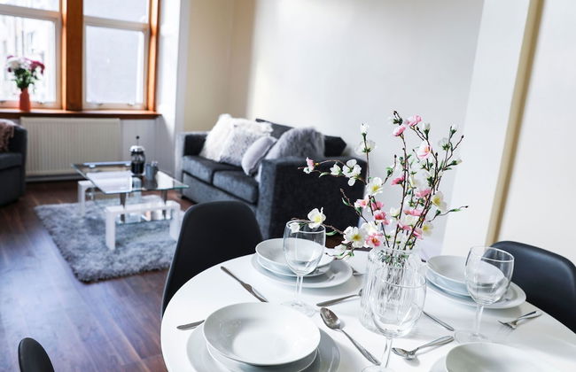 Swanky Cottage in Helensburgh near The Hill House - Photo 17