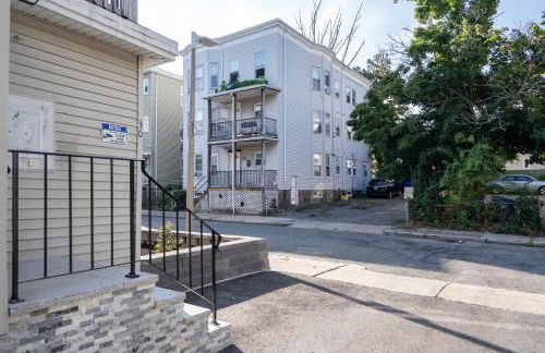 30-1 - 4BR Boston - Cozy Apt near Geneva Cliffs - Foto 40