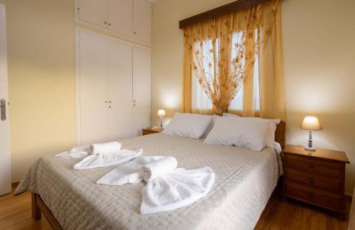 Valira Stathmos Home, Rustic Charm Cottage w Views - Foto 17