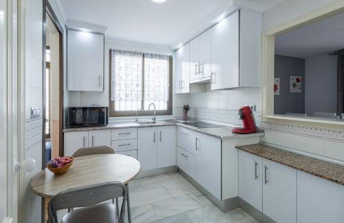 Piso de playa con piscinas - Foto 12