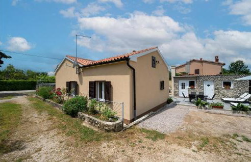 3 Bedroom Lovely Home In Labin - Foto 1