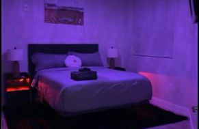 The 513 Flat! 1BR, 1Bath Apt with Pool and Riverfront View! Free Gated Parking! Only Steps from The banks & Stadiums! - Foto 4