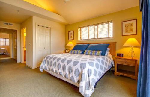 South Bluff Beauty Ocean Views Galore 2 Bedroom - Photo 22