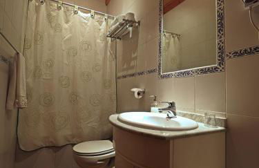 Núcleo de Turismo Rural Valle de Iruelas - Photo 12